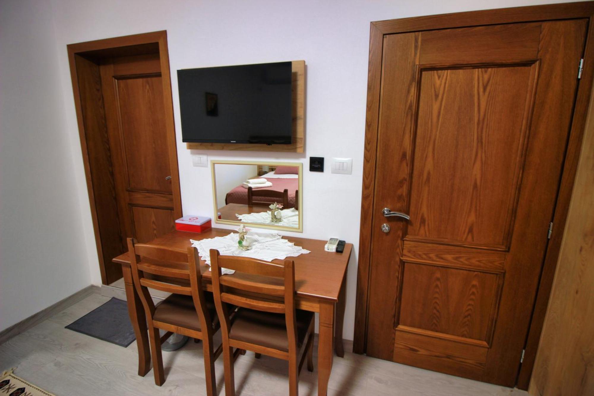 Emblematic House Apartment 4 Gjirokastra Zewnętrze zdjęcie