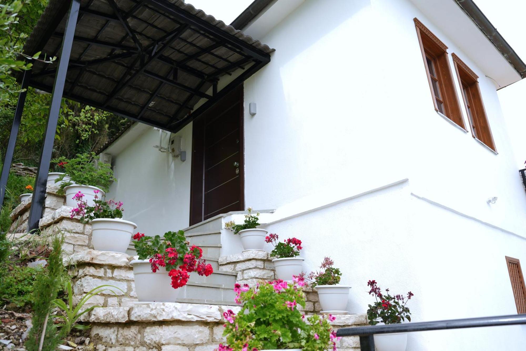 Emblematic House Apartment 4 Gjirokastra Zewnętrze zdjęcie